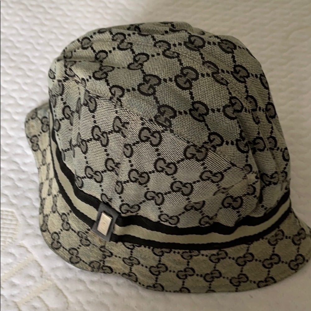 Gucci hat